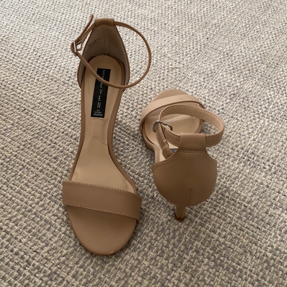Steve Madden Nude Open Toe Heels